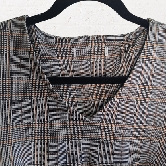 Soyaconcept Glen checkered dress with back zip and brown piped seam - Picture 3 of 9